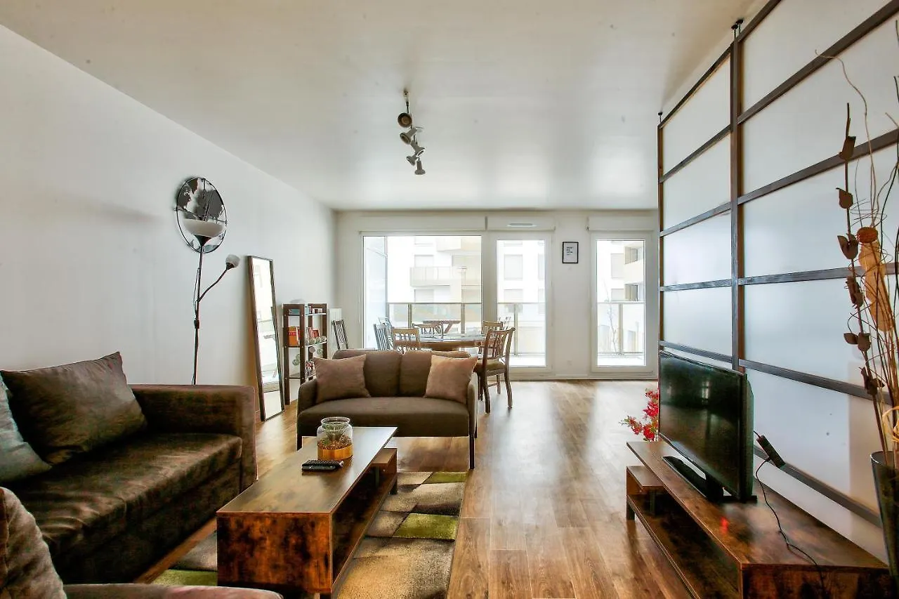 Private Room In Sharing Apartment Free Parking Bagneux  0*, Bagneux (Hauts-de-Seine) France